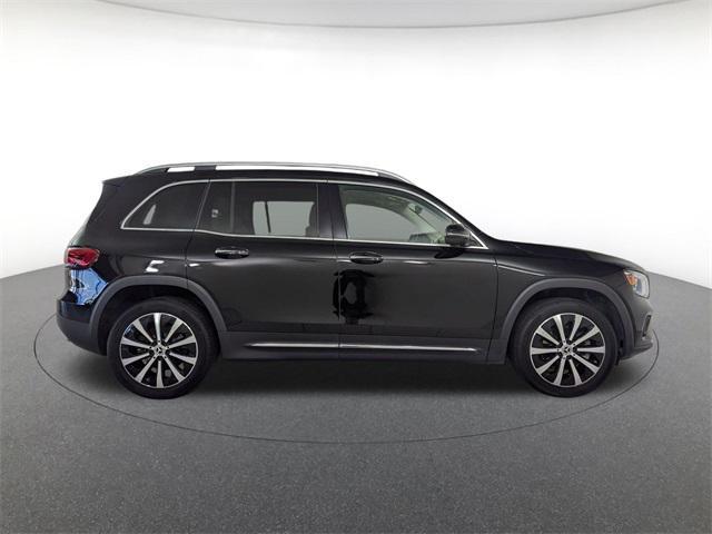 used 2023 Mercedes-Benz GLB 250 car, priced at $36,900