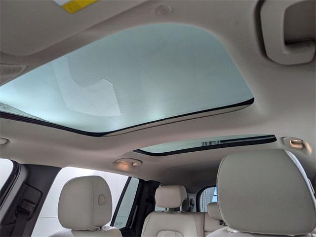 used 2023 Mercedes-Benz GLB 250 car, priced at $36,900