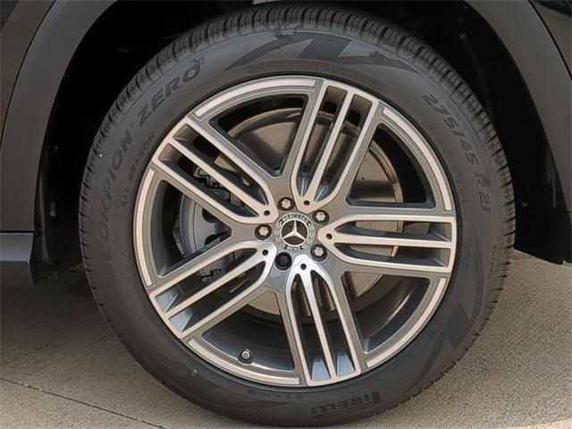 new 2025 Mercedes-Benz GLS 450 car, priced at $91,945