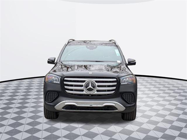 new 2025 Mercedes-Benz GLS 450 car, priced at $91,945