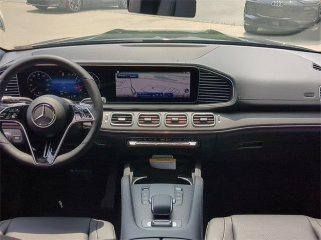 new 2025 Mercedes-Benz GLS 450 car, priced at $91,945