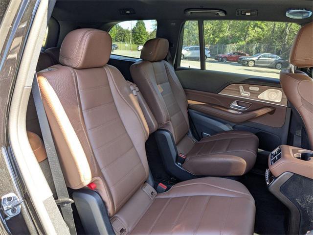 new 2026 Mercedes-Benz GLS 580 car, priced at $124,445