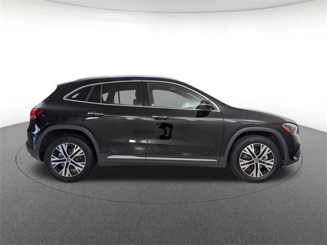 used 2025 Mercedes-Benz GLA 250 car, priced at $39,900