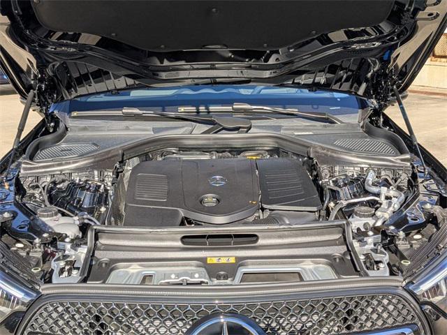 new 2026 Mercedes-Benz GLC 300 car, priced at $59,360