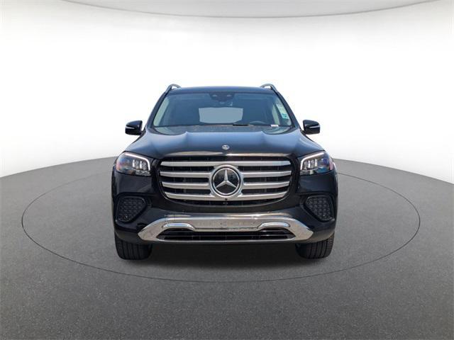 new 2025 Mercedes-Benz GLS 450 car, priced at $95,095