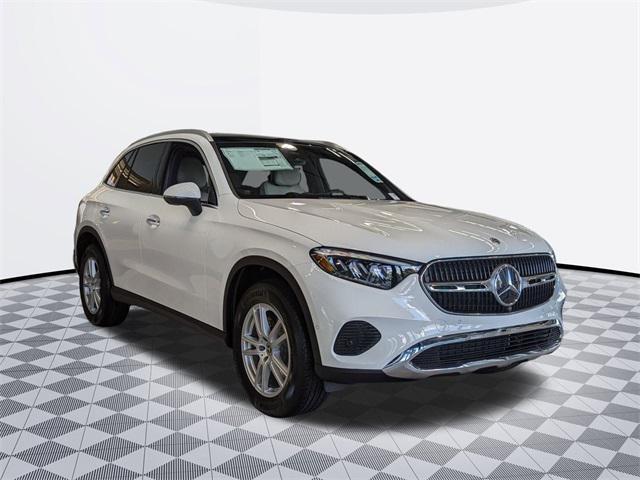 new 2025 Mercedes-Benz GLC 300 car, priced at $56,735