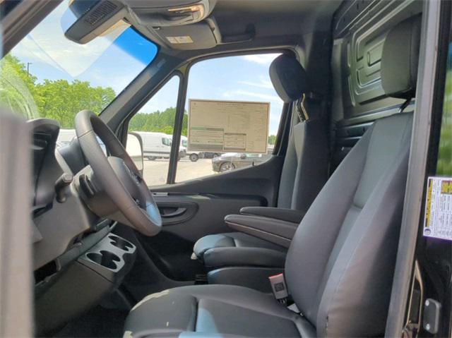 new 2025 Mercedes-Benz Sprinter 2500 car, priced at $62,268