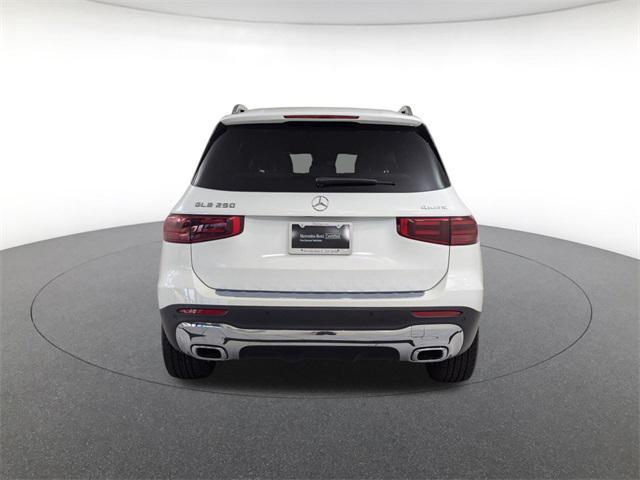 used 2025 Mercedes-Benz GLB 250 car, priced at $44,900