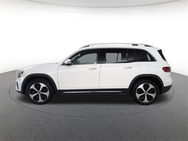 used 2025 Mercedes-Benz GLB 250 car, priced at $44,900