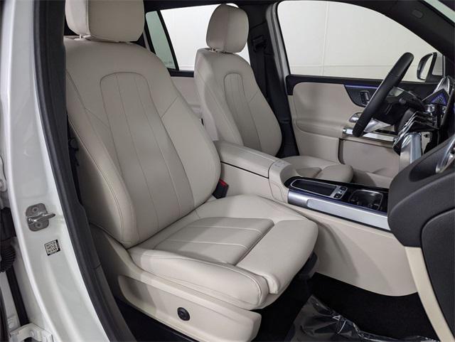 used 2025 Mercedes-Benz GLB 250 car, priced at $44,900