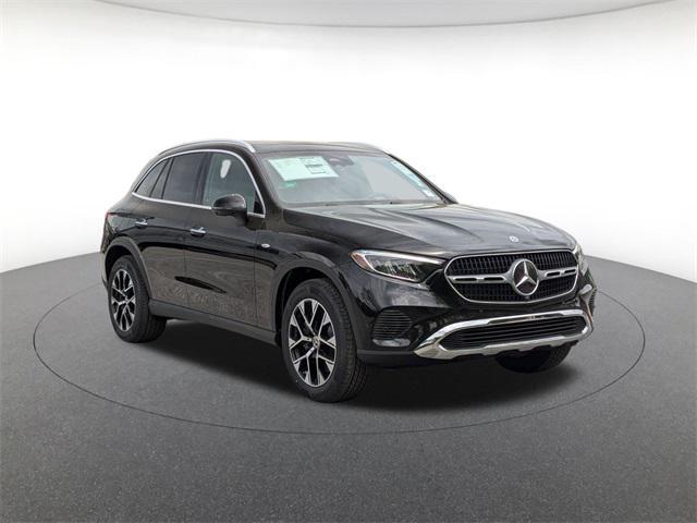 new 2025 Mercedes-Benz GLC 350e car, priced at $64,850