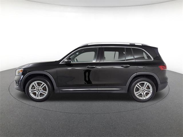used 2021 Mercedes-Benz GLB 250 car, priced at $27,500
