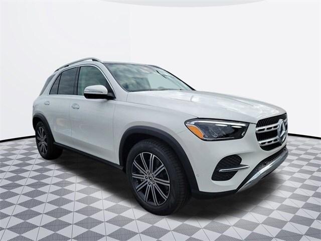 used 2024 Mercedes-Benz GLE 450 car, priced at $73,900
