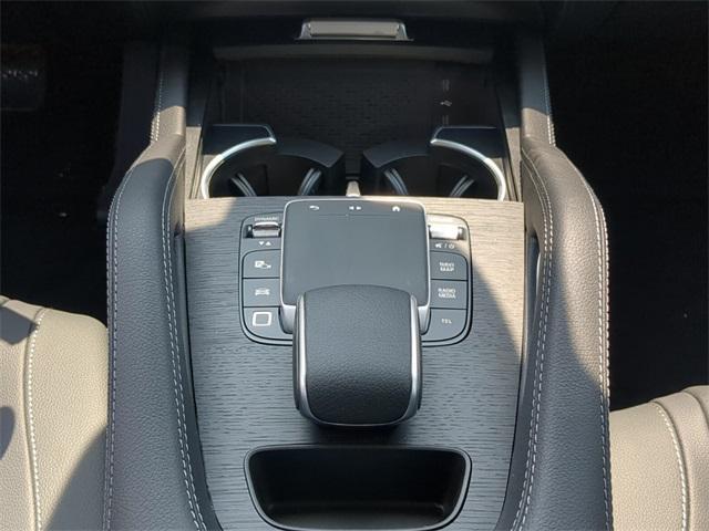 new 2025 Mercedes-Benz GLE 450 car, priced at $79,845