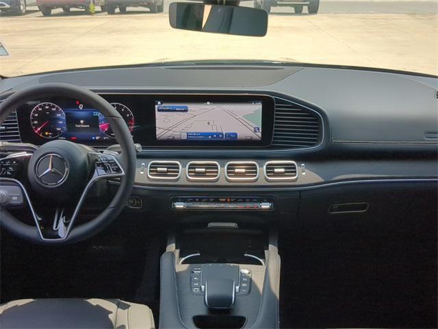 new 2025 Mercedes-Benz GLE 450 car, priced at $79,845
