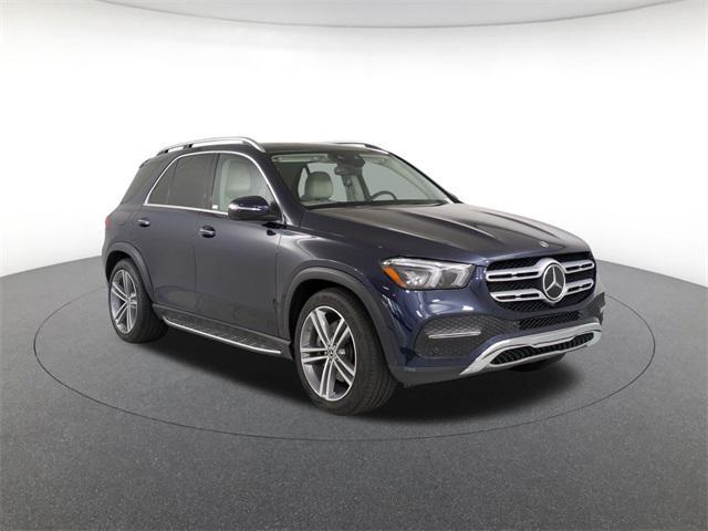 used 2022 Mercedes-Benz GLE 450 car, priced at $56,900