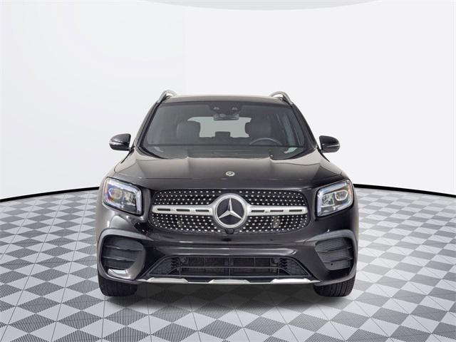 used 2021 Mercedes-Benz GLB 250 car, priced at $29,900