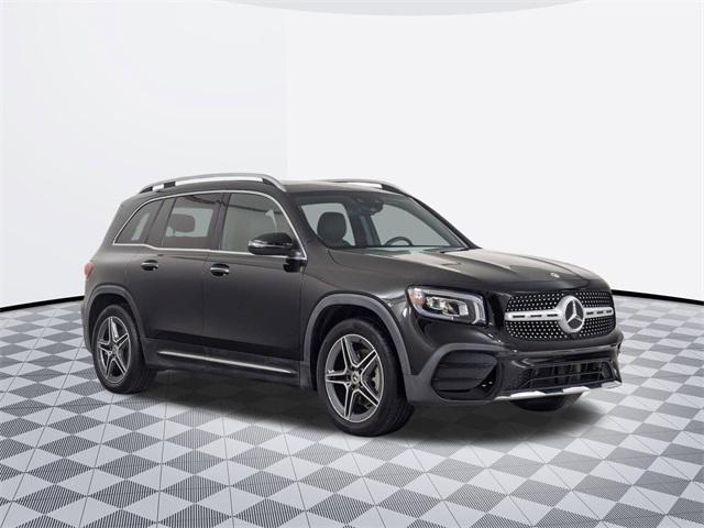 used 2021 Mercedes-Benz GLB 250 car, priced at $29,900