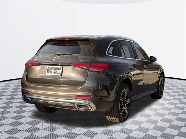 new 2025 Mercedes-Benz GLC 300 car, priced at $61,185