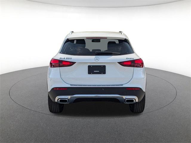 used 2025 Mercedes-Benz GLA 250 car, priced at $39,900