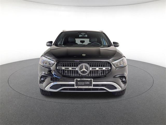 used 2025 Mercedes-Benz GLA 250 car, priced at $40,500