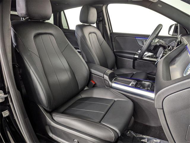 used 2025 Mercedes-Benz GLA 250 car, priced at $40,500