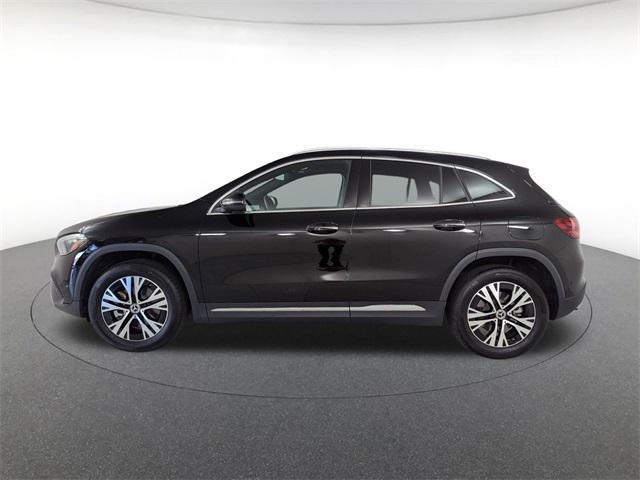 used 2025 Mercedes-Benz GLA 250 car, priced at $40,500