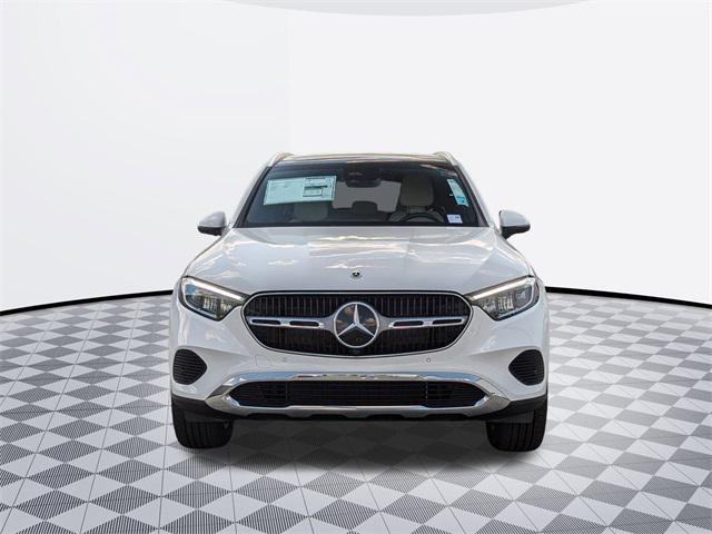 new 2025 Mercedes-Benz GLC 300 car, priced at $57,085