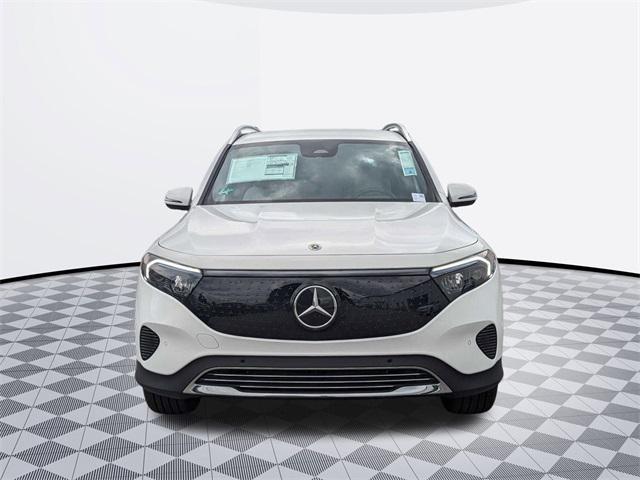 new 2024 Mercedes-Benz EQB 300 car, priced at $60,825