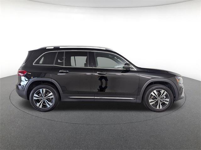 used 2025 Mercedes-Benz GLB 250 car, priced at $43,900