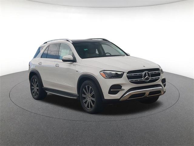 new 2025 Mercedes-Benz GLE 450e car, priced at $77,460