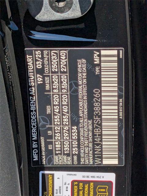 new 2025 Mercedes-Benz GLC 300 car, priced at $67,760
