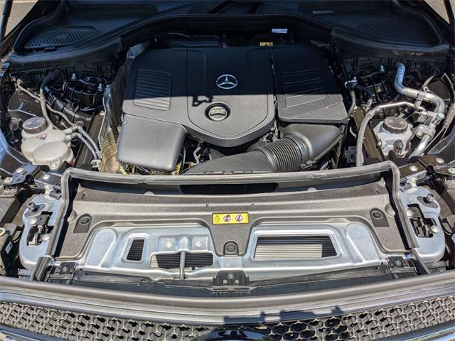 new 2025 Mercedes-Benz GLC 300 car, priced at $67,760