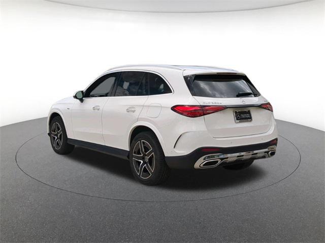 new 2025 Mercedes-Benz GLC 350e car, priced at $69,850