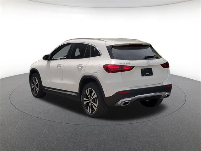 new 2025 Mercedes-Benz GLA 250 car, priced at $47,295
