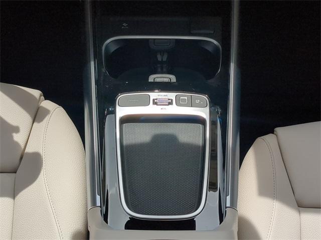 new 2025 Mercedes-Benz GLA 250 car, priced at $47,295