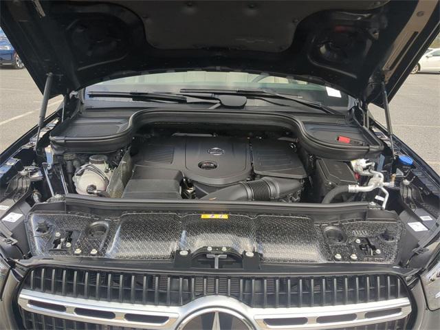 new 2025 Mercedes-Benz GLE 350 car, priced at $70,595