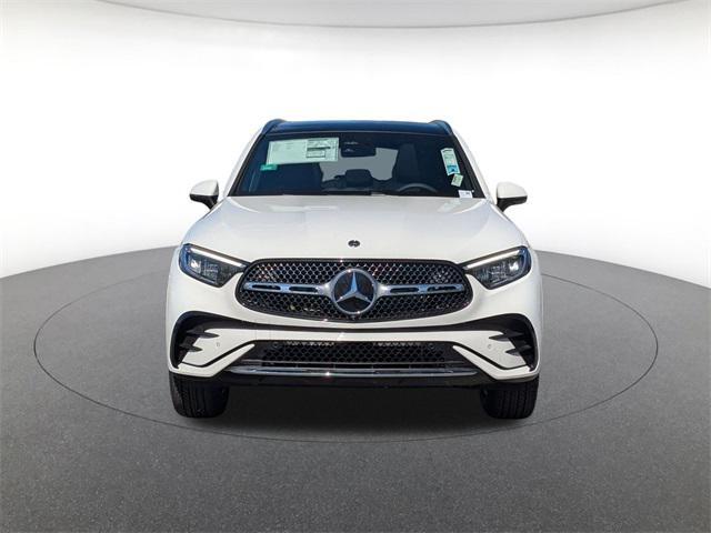 new 2025 Mercedes-Benz GLC 350e car, priced at $67,900