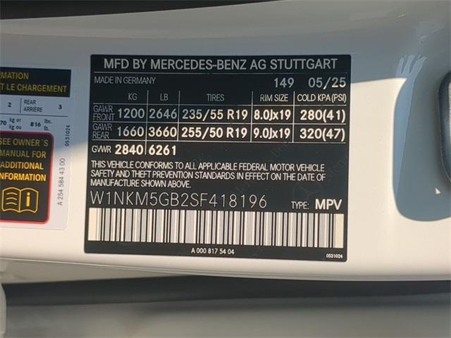 new 2025 Mercedes-Benz GLC 350e car, priced at $69,885