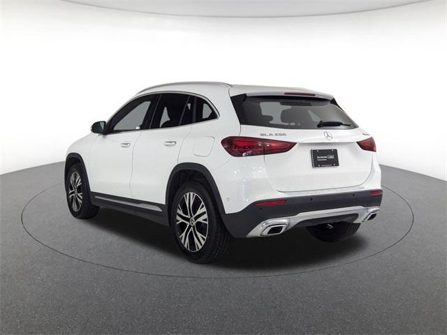 used 2025 Mercedes-Benz GLA 250 car, priced at $41,900