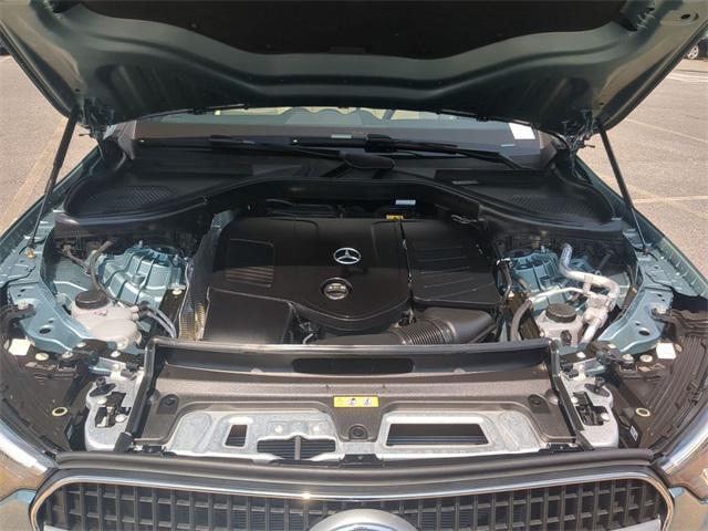 new 2025 Mercedes-Benz GLC 300 car, priced at $58,780