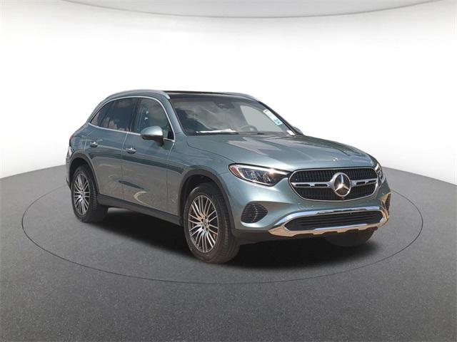 new 2025 Mercedes-Benz GLC 300 car, priced at $58,780