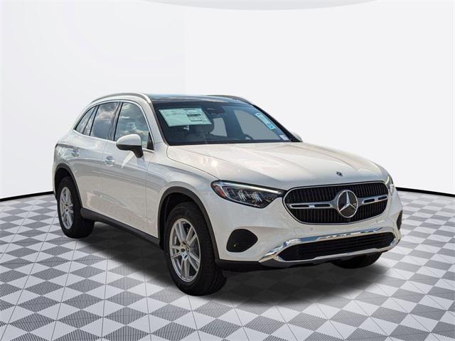 new 2025 Mercedes-Benz GLC 300 car, priced at $56,450