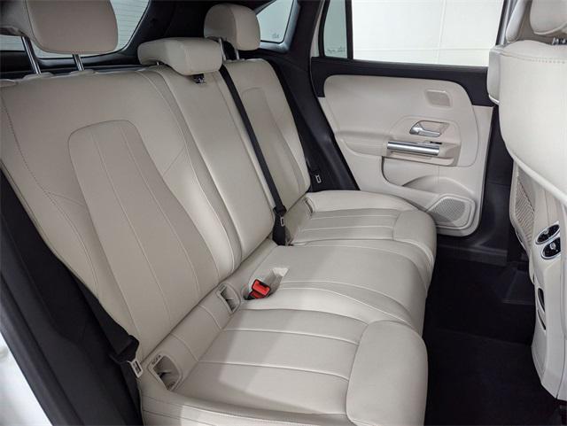 used 2025 Mercedes-Benz GLA 250 car, priced at $39,900