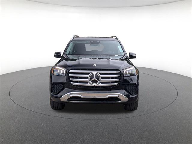 new 2026 Mercedes-Benz GLS 450 car, priced at $96,465
