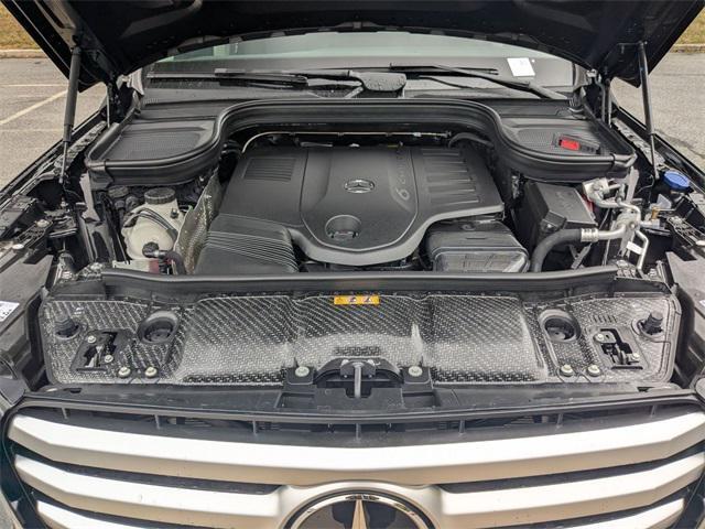 new 2026 Mercedes-Benz GLS 450 car, priced at $96,465