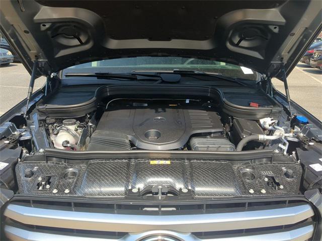 new 2025 Mercedes-Benz GLS 450 car, priced at $96,635