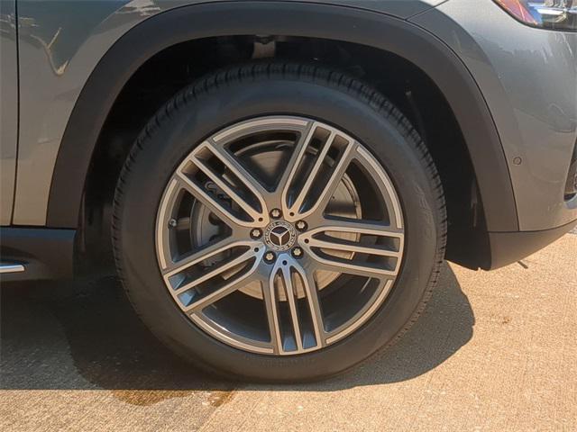 new 2025 Mercedes-Benz GLS 450 car, priced at $96,635