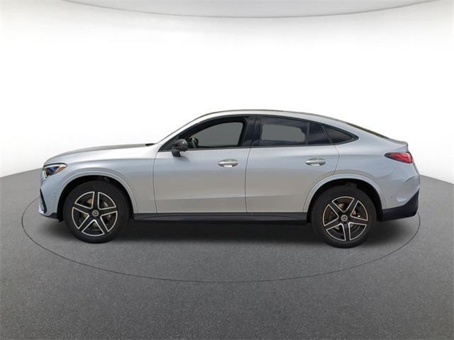 new 2025 Mercedes-Benz GLC 300 car, priced at $67,630