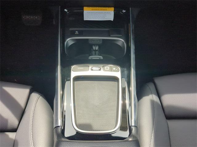 new 2025 Mercedes-Benz GLB 250 car, priced at $51,845